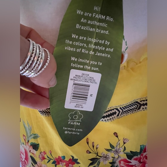 NWT- Beautiful, Vibrant & Beachy FARM Rio Dress - Picture 6 of 13